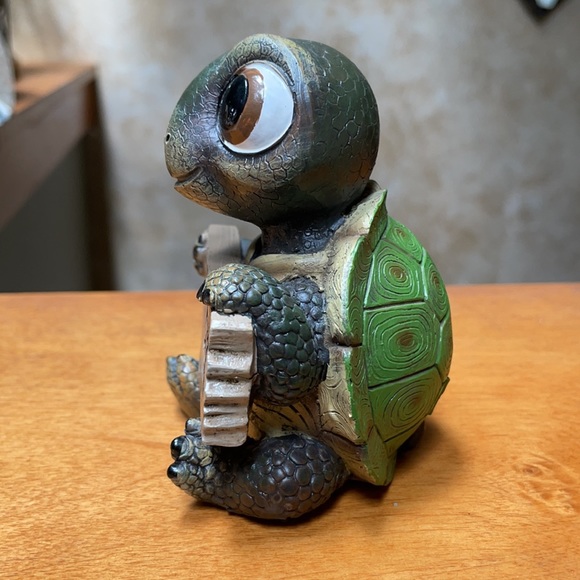 Eat My Dust Turtle Figurine - Picture 8 of 12